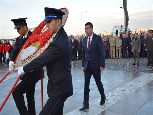 Cumhuriyetimizin Kurucusu Gazi Mustafa Kemal Atatürk’ü Ebediyete İrtihalinin 84.Yıl Dönümünde Saygıyla Andık.